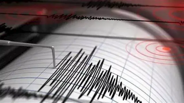 زلزال بقوة 4.8 درجة يهز جزيرة...