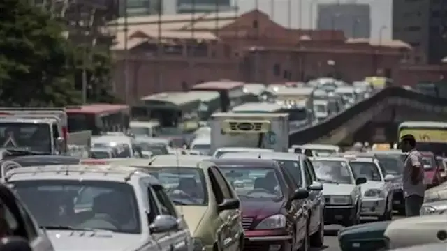 شوارع القاهرة والجيزة تسجل كثا...