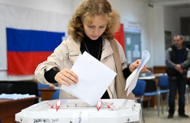 انتخابات برلمانية في روسيا وسط...