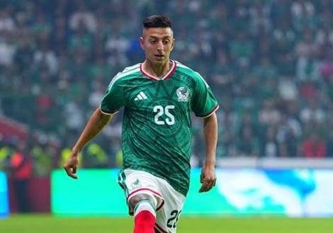 لاعب المكسيك: شعور الفوز في اف...