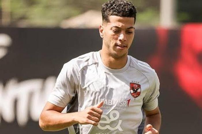 شوبير: الأهلي متمسك بإمام عاشو...