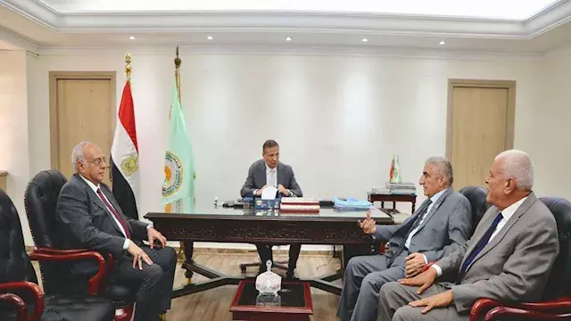 وزير الزراعة يتابع مع أكساد مش...