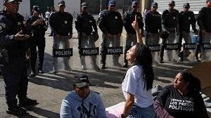 احتجاج طلابي في فنزويلا بعد وف...