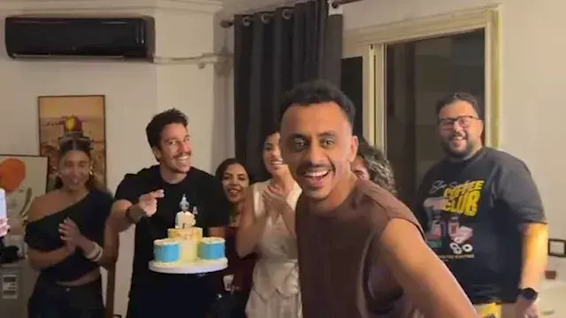 كزبرة يحتفل بعيد ميلاده بحضور...