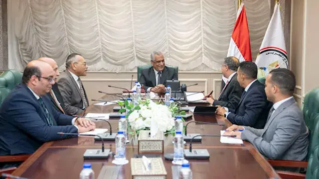الإنتاج الحربي و"تاليس" تبحثان...