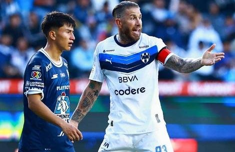 راموس يقترب من الدوري الإنجليزي عبر بوابة أستون فيلا