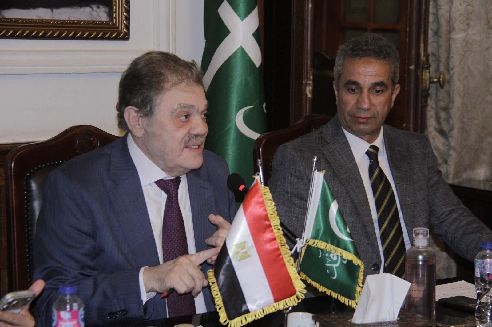 رئيس الوفد: الحزب سيصبح رقما ف...