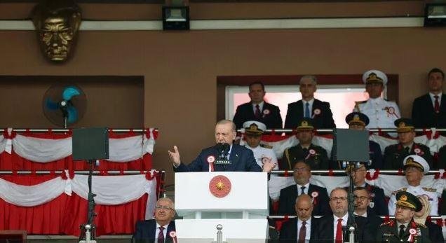أردوغان: جيشنا يعيش أقوى فترات...