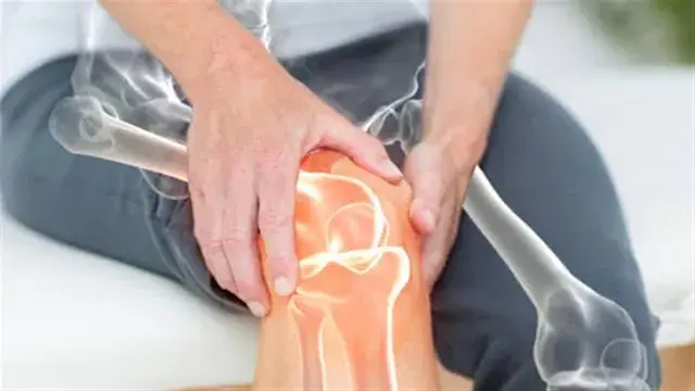 ما أسباب وأعراض وعلاج هشاشة ال...