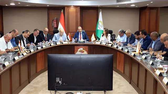 محافظ الجيزة يوجه بالتوسع في ج...