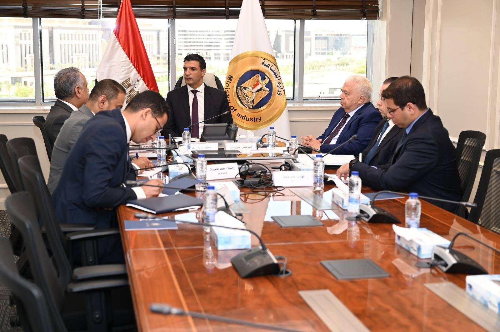 وزير الصناعة: التكامل الصناعي...