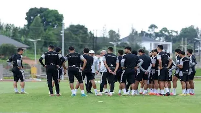 ماذا ينتظر الأهلي في أوغندا؟ س...