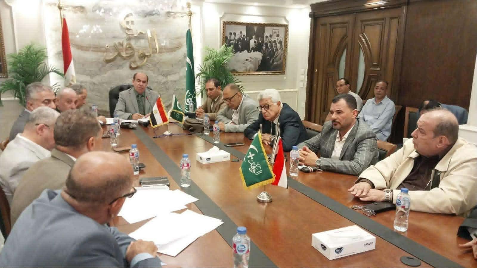 المكتب التنفيذي لحزب الوفد يوا...
