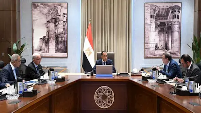 مدبولي يتابع خطة إعادة هيكلة و...