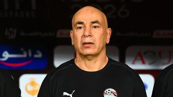 الأهلي: ليس من حق المدير الفني...