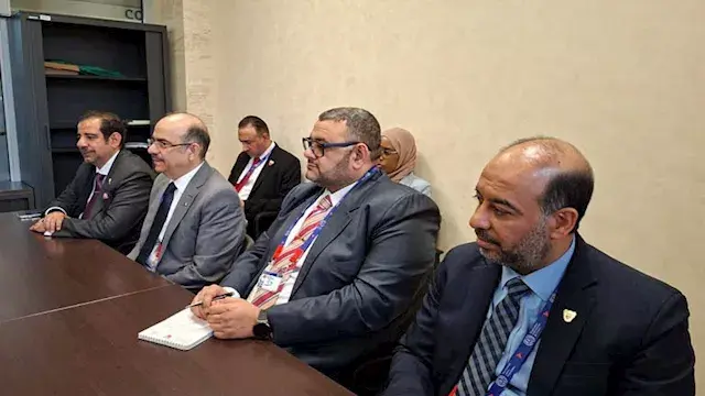 مصر والبحرين تبحثان تعزيز التع...