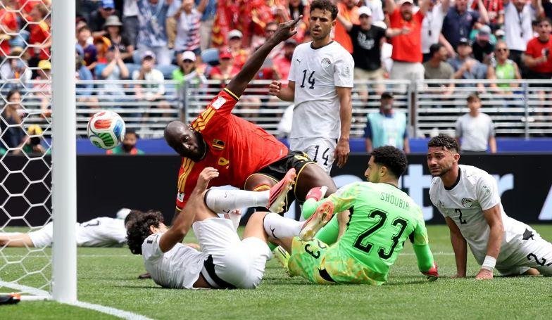 ميدو: منتخب مصر لم يفاجئني.. و...