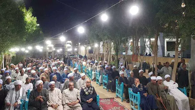 ساحة الشيخ الطيب في الأقصر تنهي خصومة بين أبناء العمومة استمرت 7 سنوات- صور