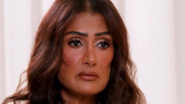 غادة عبد الرازق: اتجوزت 5 مرات .. وكنت بتعمد أقول رقم أكبر