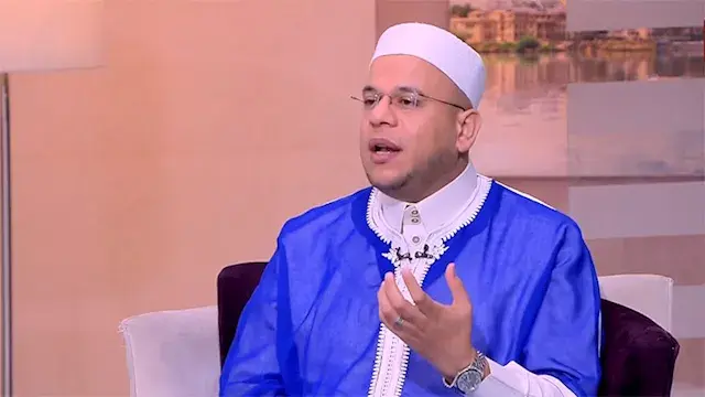 الدكتور أسامة قابيل: الجدل حول...