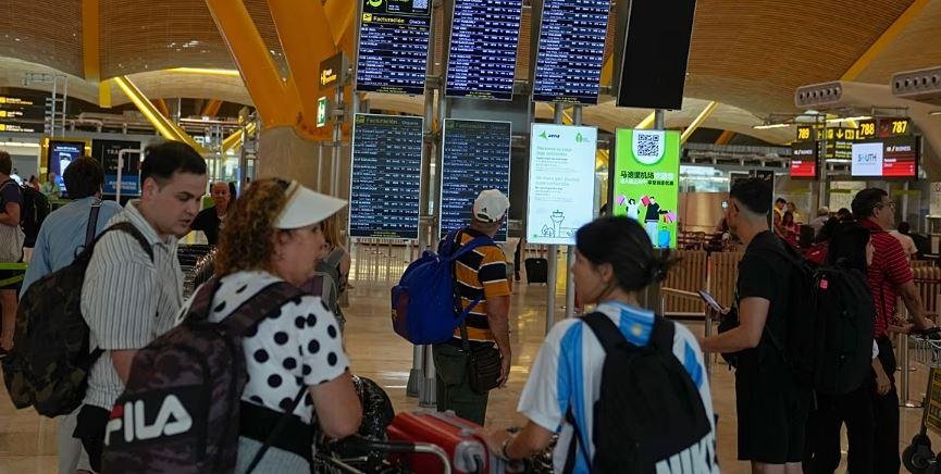 إيطاليا تمدد أعمال التفتيش الجوية والبحرية مع إسبانيا لمدة 15 يوما أخرى