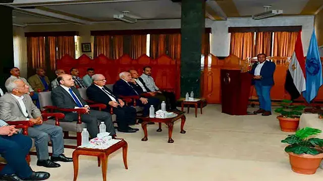 من داخل «غزل المحلة».. نائب رئ...