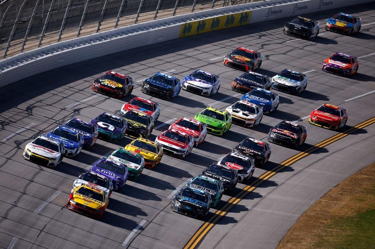 NASCAR shortens spoiler in new tweak to superspeedway package for Talladega