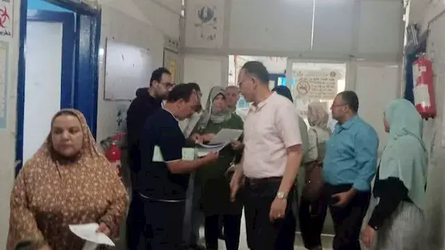 تفاصيل إحالة 36 عاملًا بمستشفى الشهداء المركزى فى المنوفية للتحقيق -صور