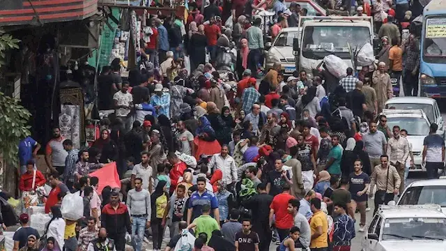 مصر.. أكبر كتلة سكانية عربية و...