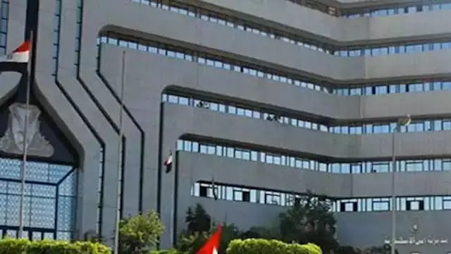 هوس المشاهدات يورّط 4 أشخاص في...
