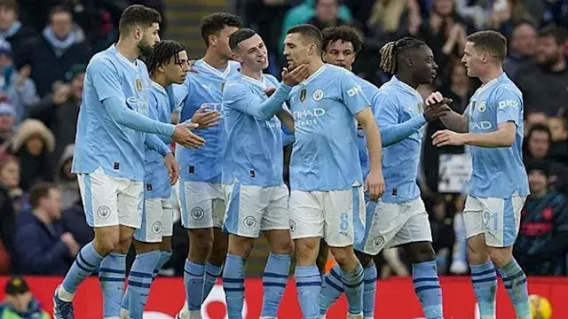 تعرض للضرب.. لاعب مانشستر سيتي...