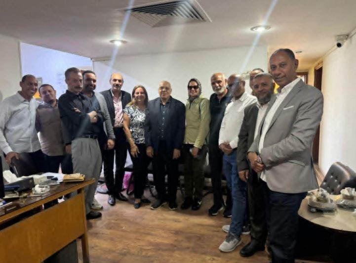 فوز محمد حسين بعضوية مجلس إدار...