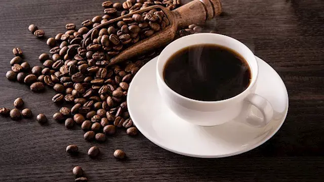 كيف يؤثر الامتناع عن القهوة لم...