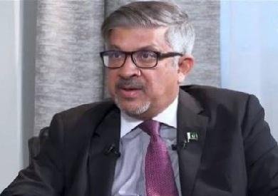 سفير باكستان بالقاهرة: نعمل بش...
