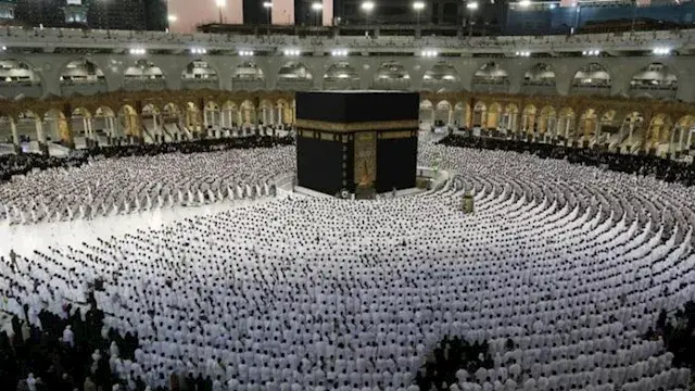 " التوأم الروحي".. حاجان في ال...