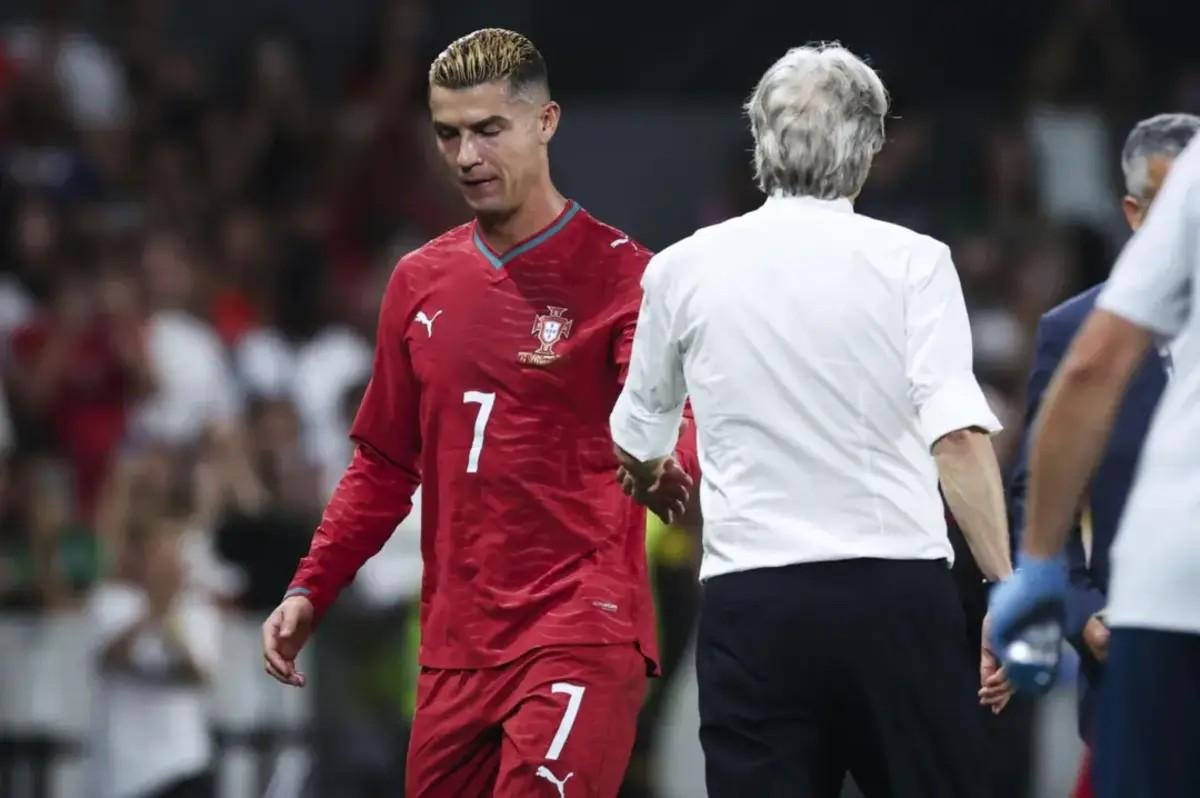 أزمة رونالدو تكبد منتخب البرتغ...