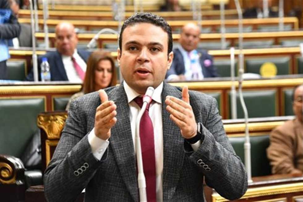 النائب عبدالمنعم إمام يطالب بص...
