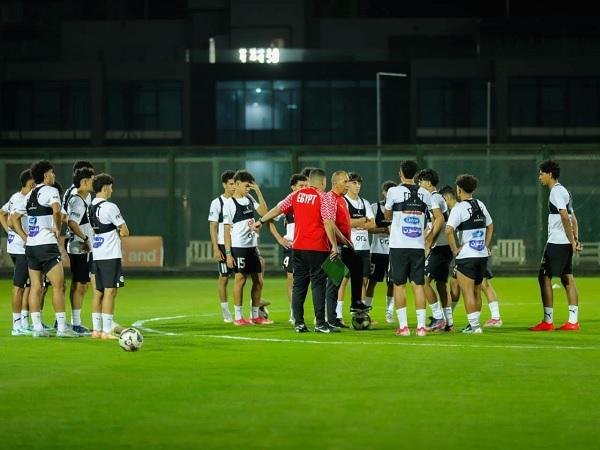 انطلاق معسكر منتخب الناشئين اس...