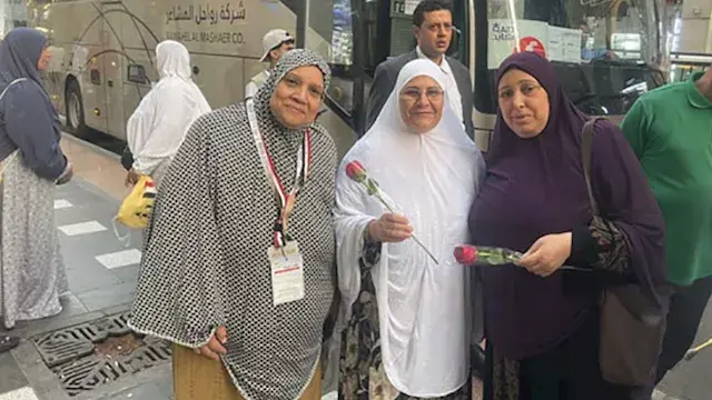 بعثة حج القرعة تواصل استقبال ضيوف الرحمن بمطاري المدينة وجدة