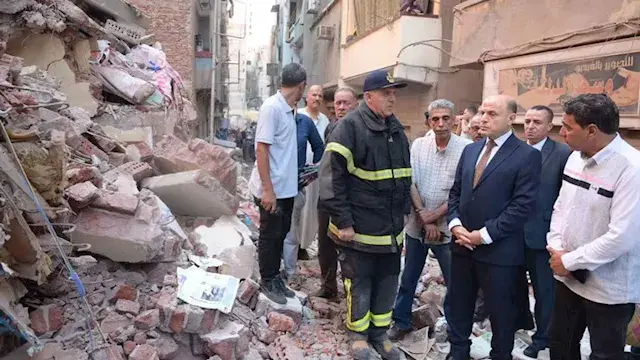 انتشال 4 ضحايا من تحت أنقاض عق...