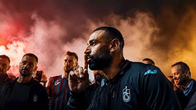 ما سر إشارة محمد صلاح بإصبعه ف...