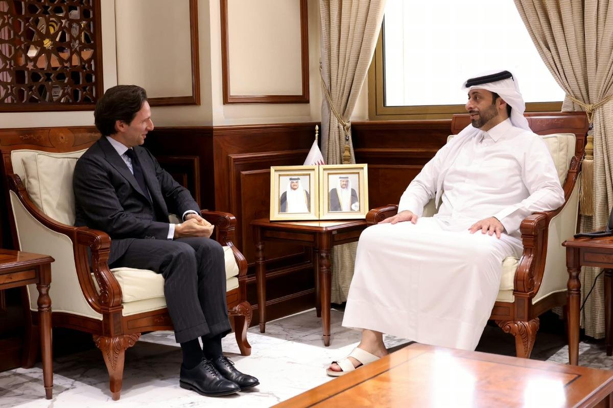 وزير البلدية يجتمع مع سفير الاتحاد الأوروبي