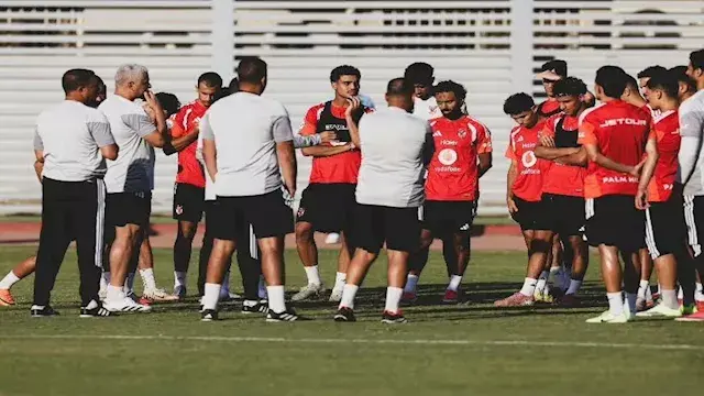 غياب لاعب الأحمر عن مباراة القناة ومفاوضات مع لاعب إنبي.. ماذا حدث في الأهلي أمس الإثنين؟