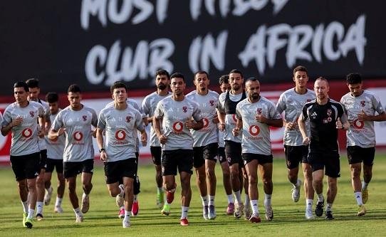 الأهلي يستعيد لاعبيه الدوليين...