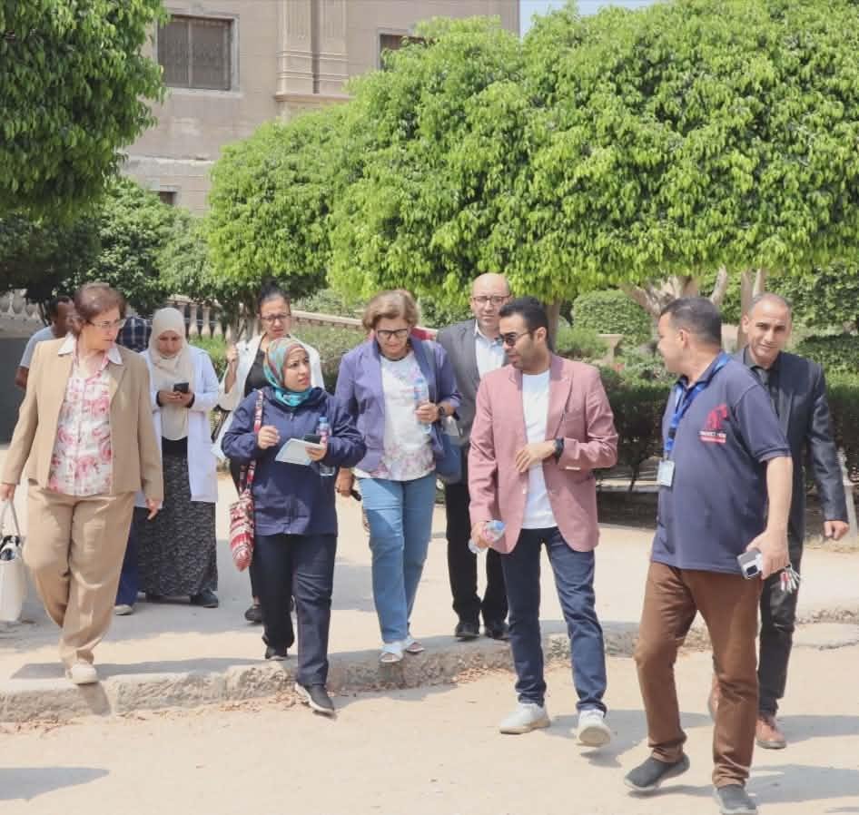 القومي لحقوق الإنسان يزور مستش...