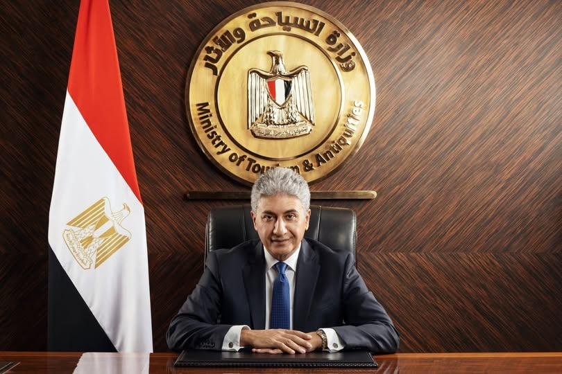 وزير السياحة يتابع استعدادات ت...