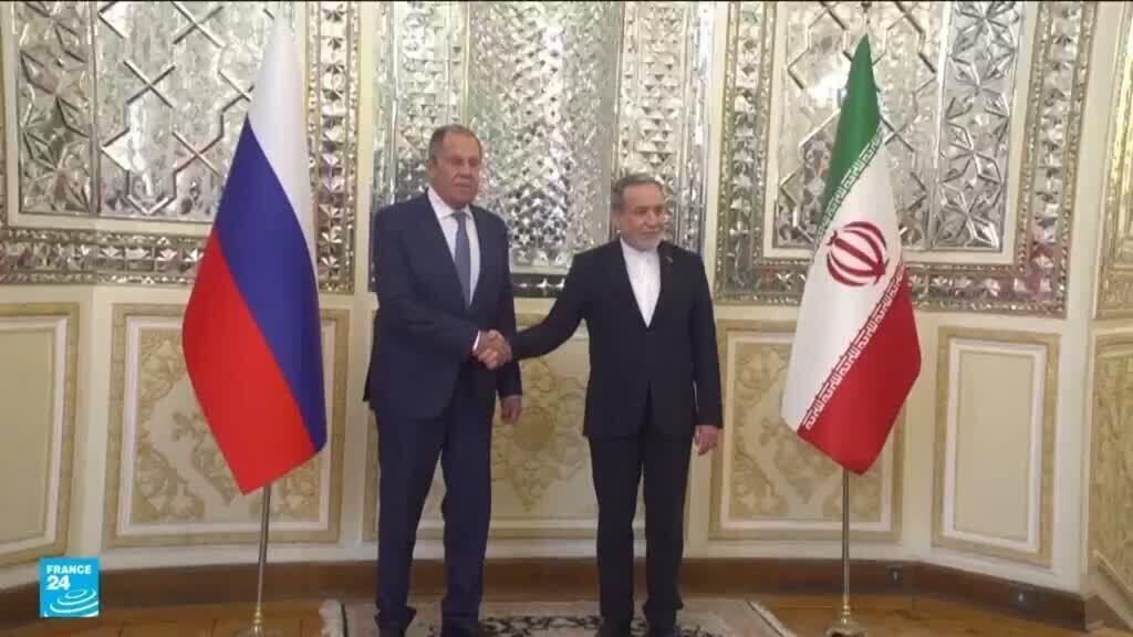 لافروف في طهران.. موسكو تدفع نحو التسوية بالطرق الدبلوماسية وسط تصاعد التوترات