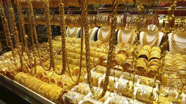 سعر الذهب ينخفض في أول رد فعل...