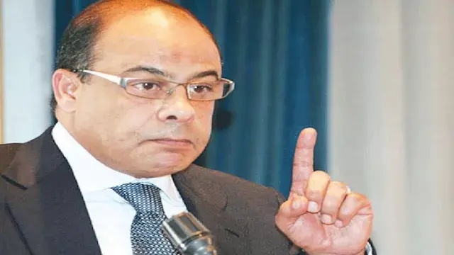 أنس الفقي يشيد ببرنامج "من ماس...