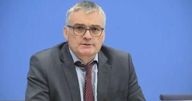 ألمانيا ترد بتحفظ على مطلب بول...